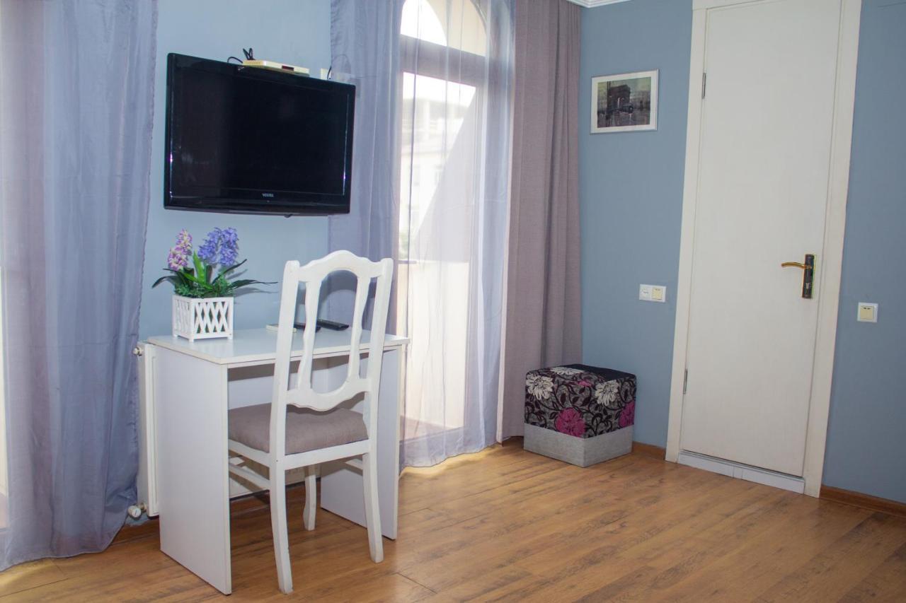 Aparthotel Old City Apartment 3*