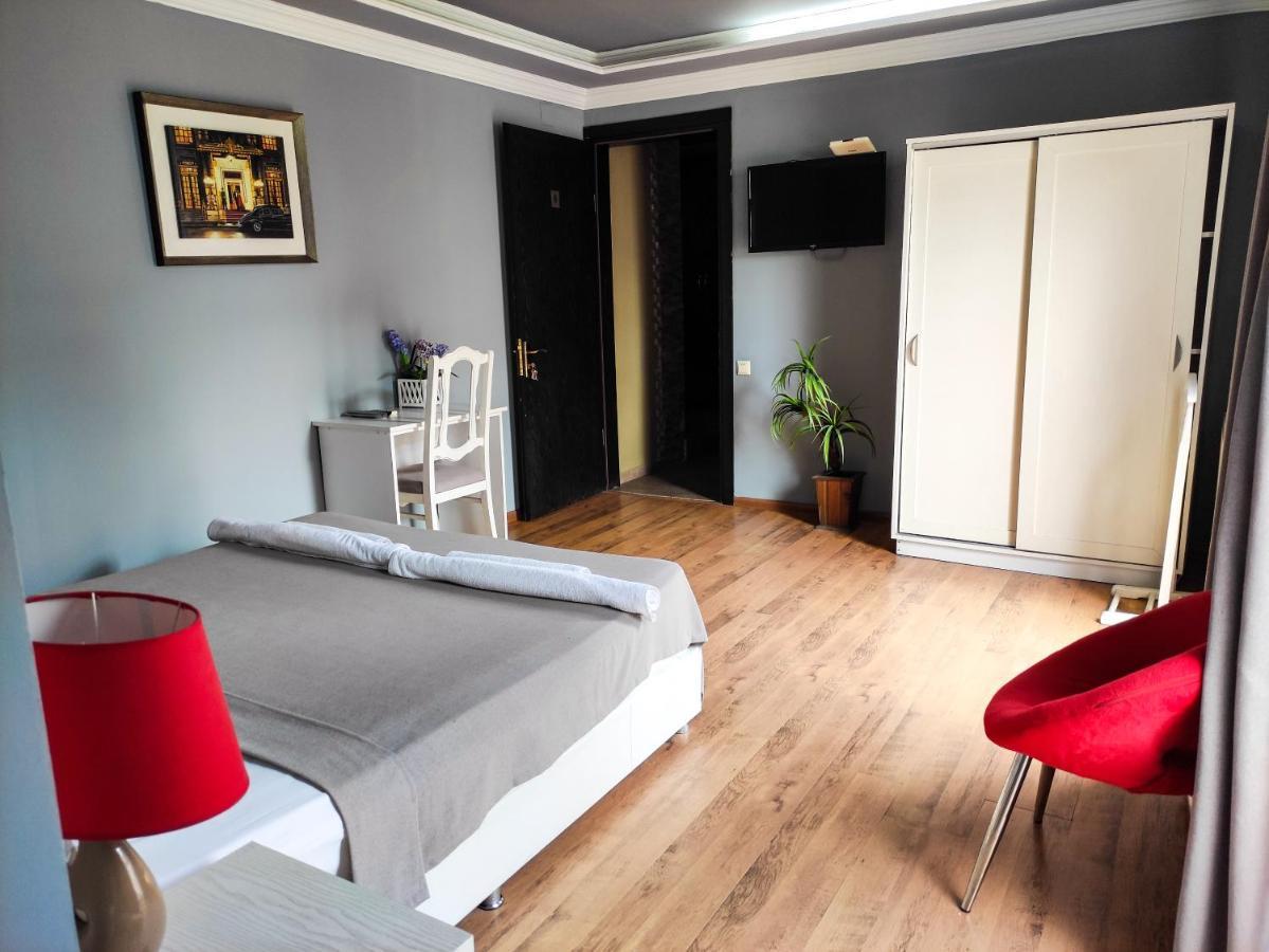 Hotel Old 3*