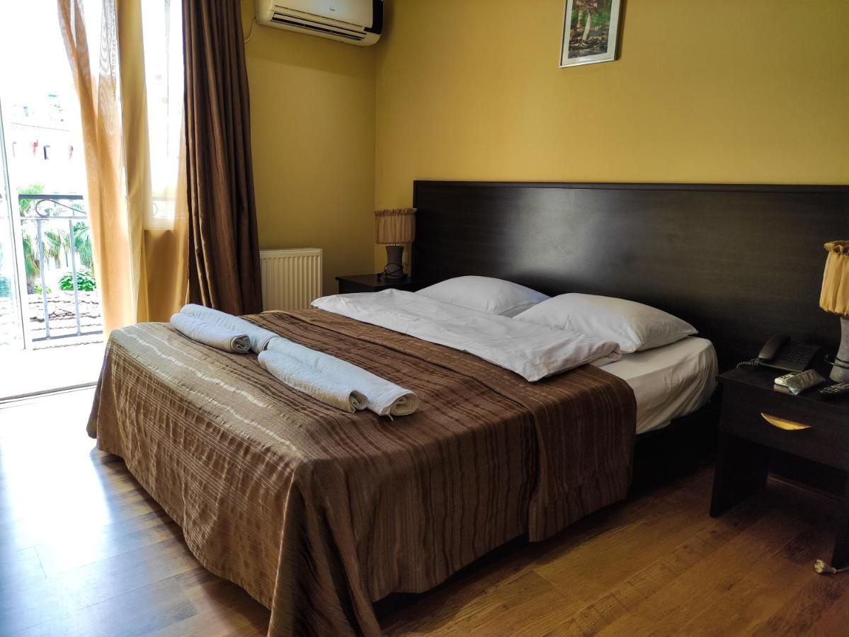 Hotel Old
